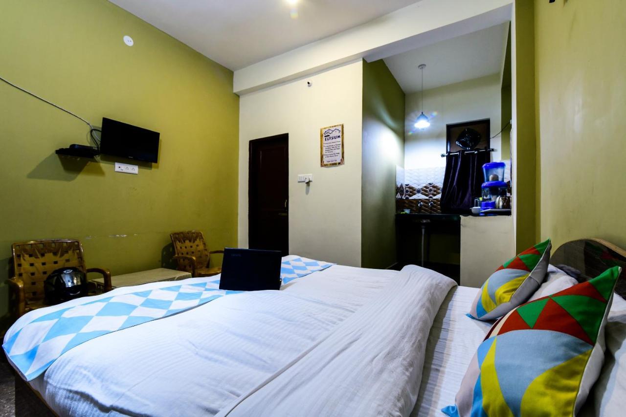 Oyo Home 13409 Cozy Stay Dharamshala Dış mekan fotoğraf